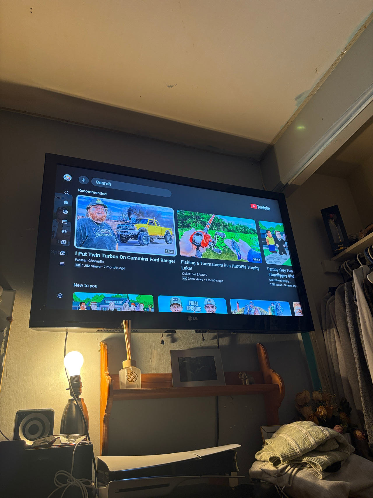 LG 4K UHD Smart TV