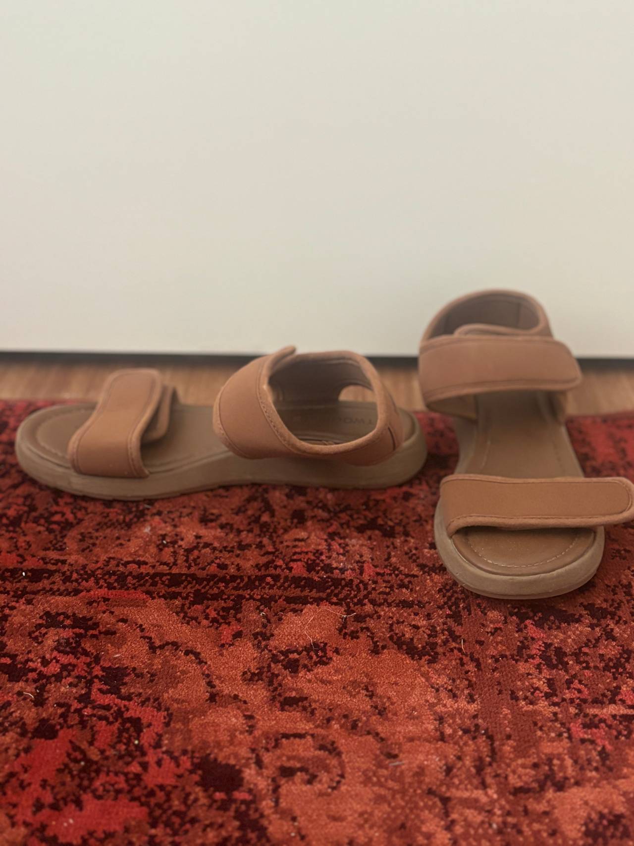 Twoobs Tan Velcro Sandals