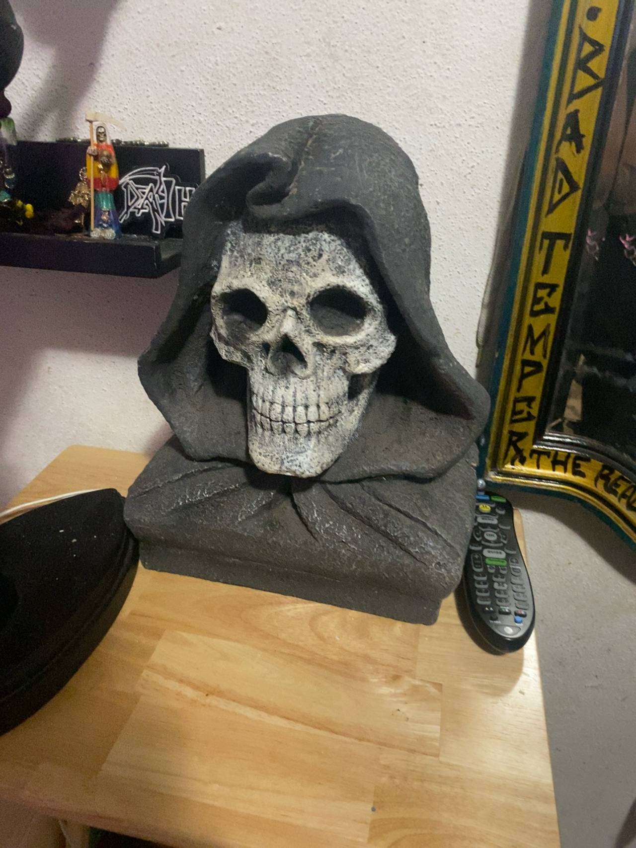 Grim Reaper Skull Bust 7-inch with Blinking Eyes
