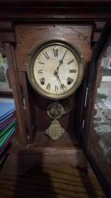 E. Ingraham Niagara Gingerbread Mantel Clock - Image 3
