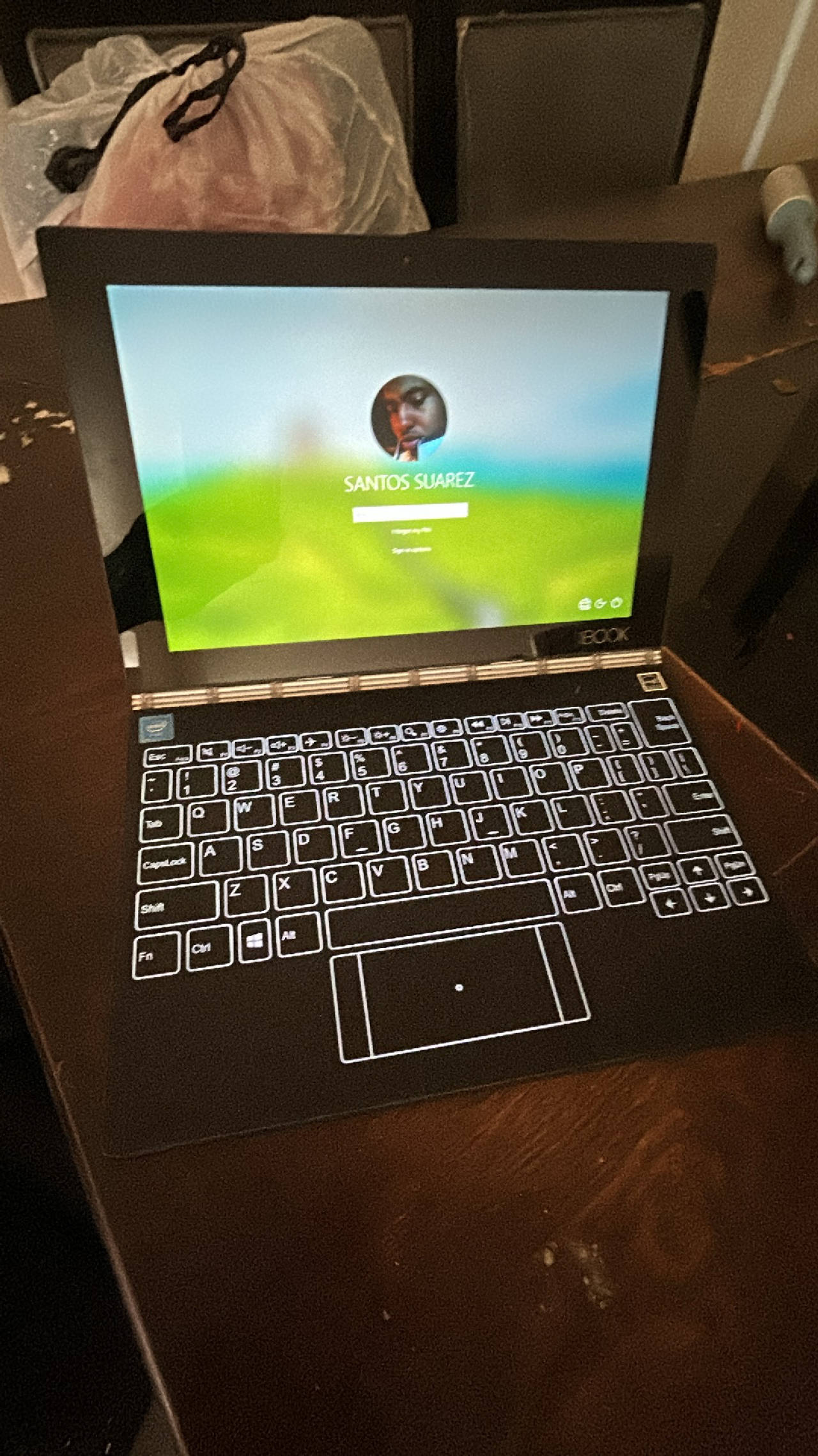 Lenovo Yoga Book