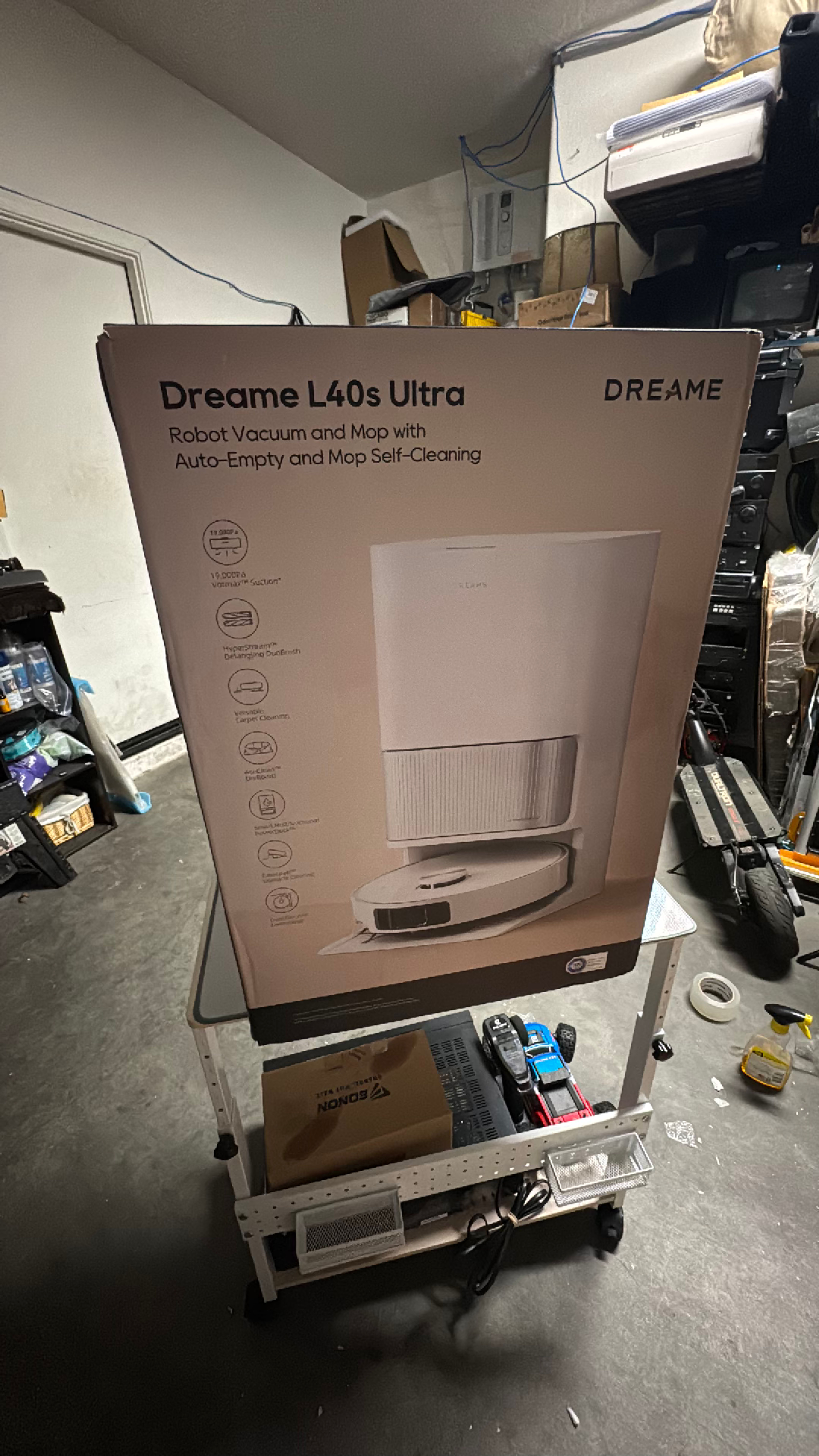 Dreame L40s Ultra Robot Vacuum and Mop - Image 2