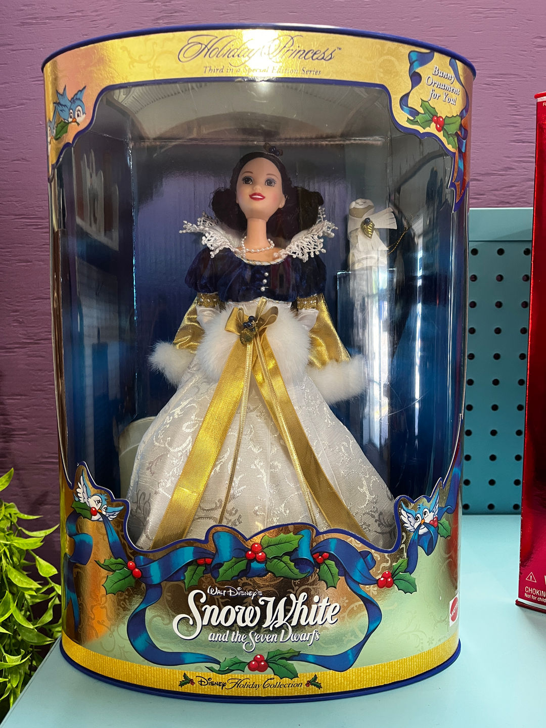 Disney Holiday Princess Snow White Doll