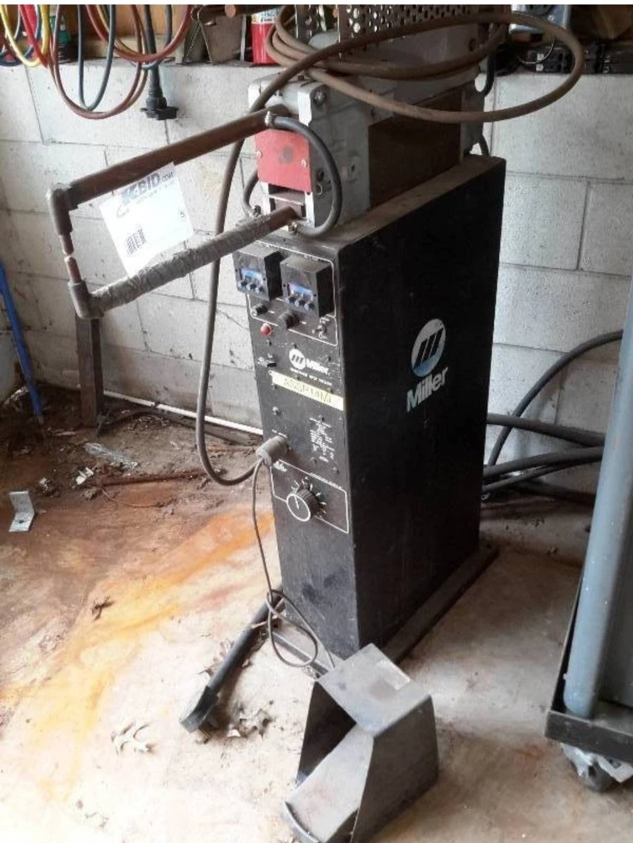 Miller Resistance Spot Welder