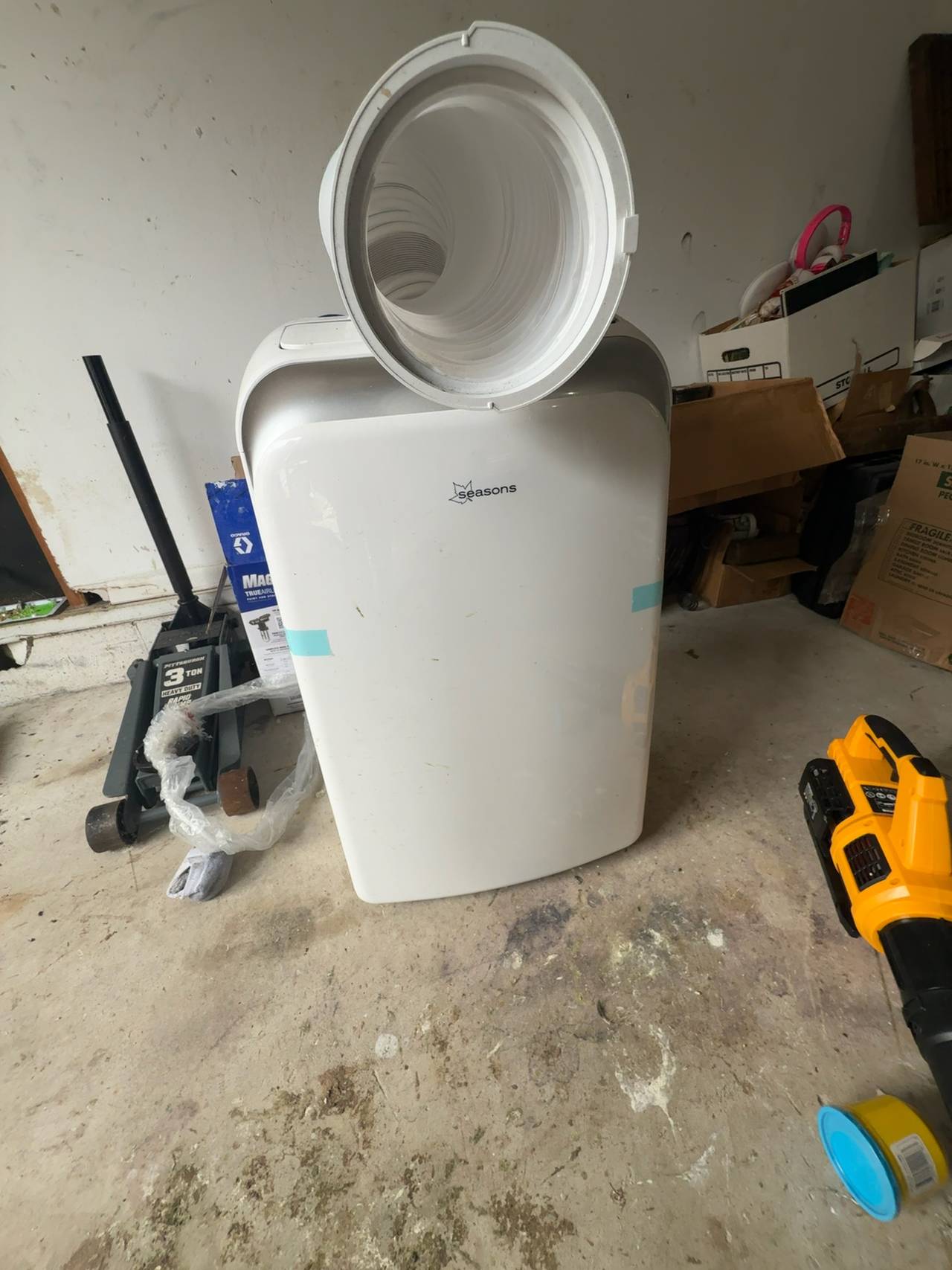 Seasons SM13R1 13,500 BTU Portable Air Conditioner with Heater