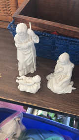 3-Piece White Ceramic Nativity Set - Image 1