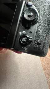 Nikon D750 DSLR Camera with 50mm f/1.8 Lens no charger works perfectly scratched - Image 8