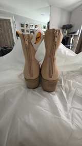 Light brown heeled Bootie by Dolce Vita size 7 - Image 6