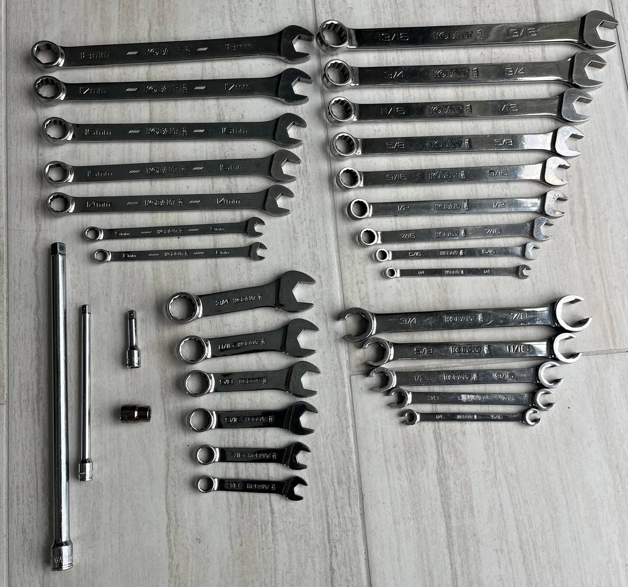 31 pc Combination Wrench Set & Socket Adapters Kobalt
