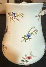 Cordon Bleu Margot White Floral Pitcher 32oz - Image 5