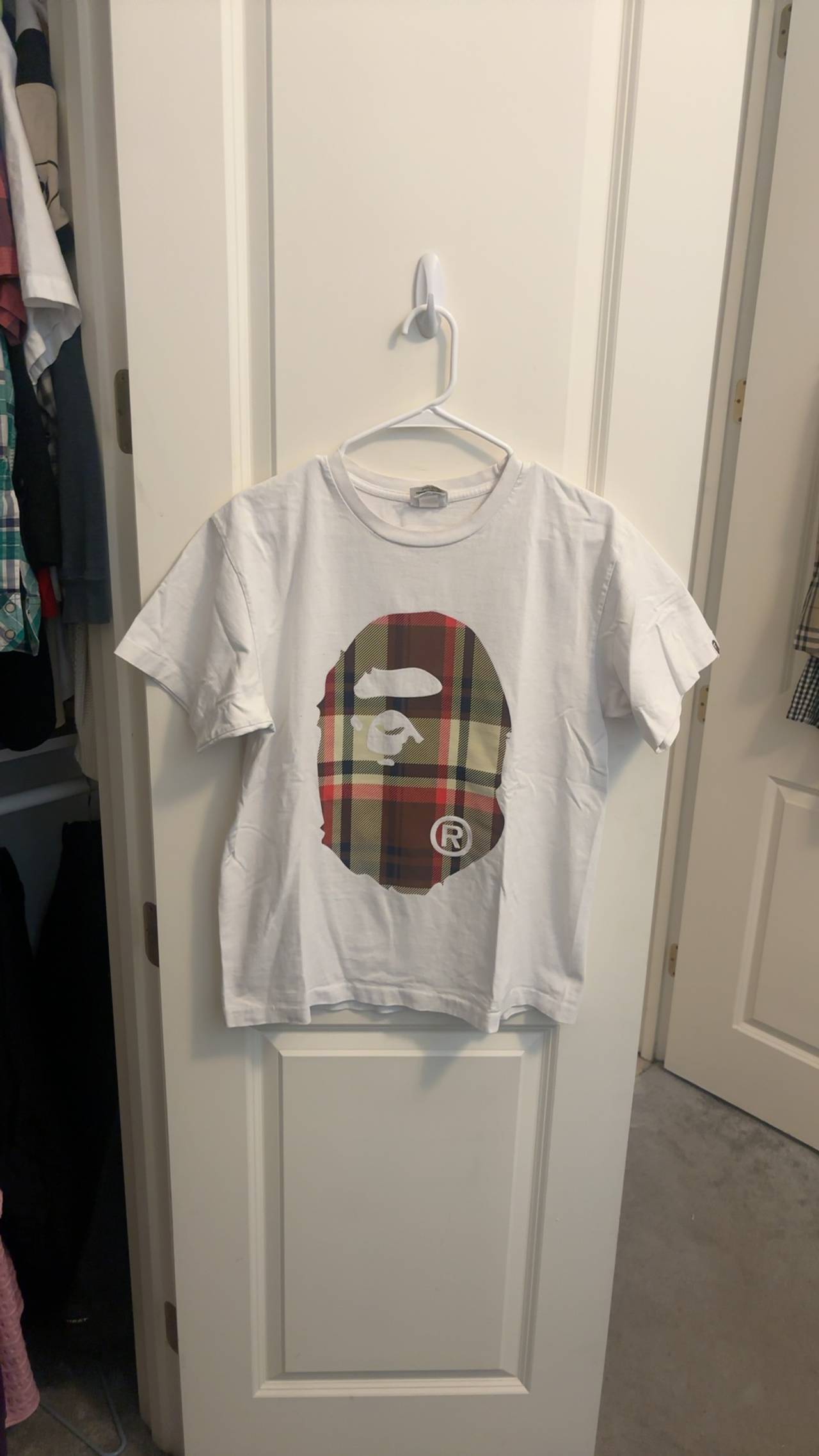 A New Bathing Ape BAPE Check Big Ape Head Tee White size Medium