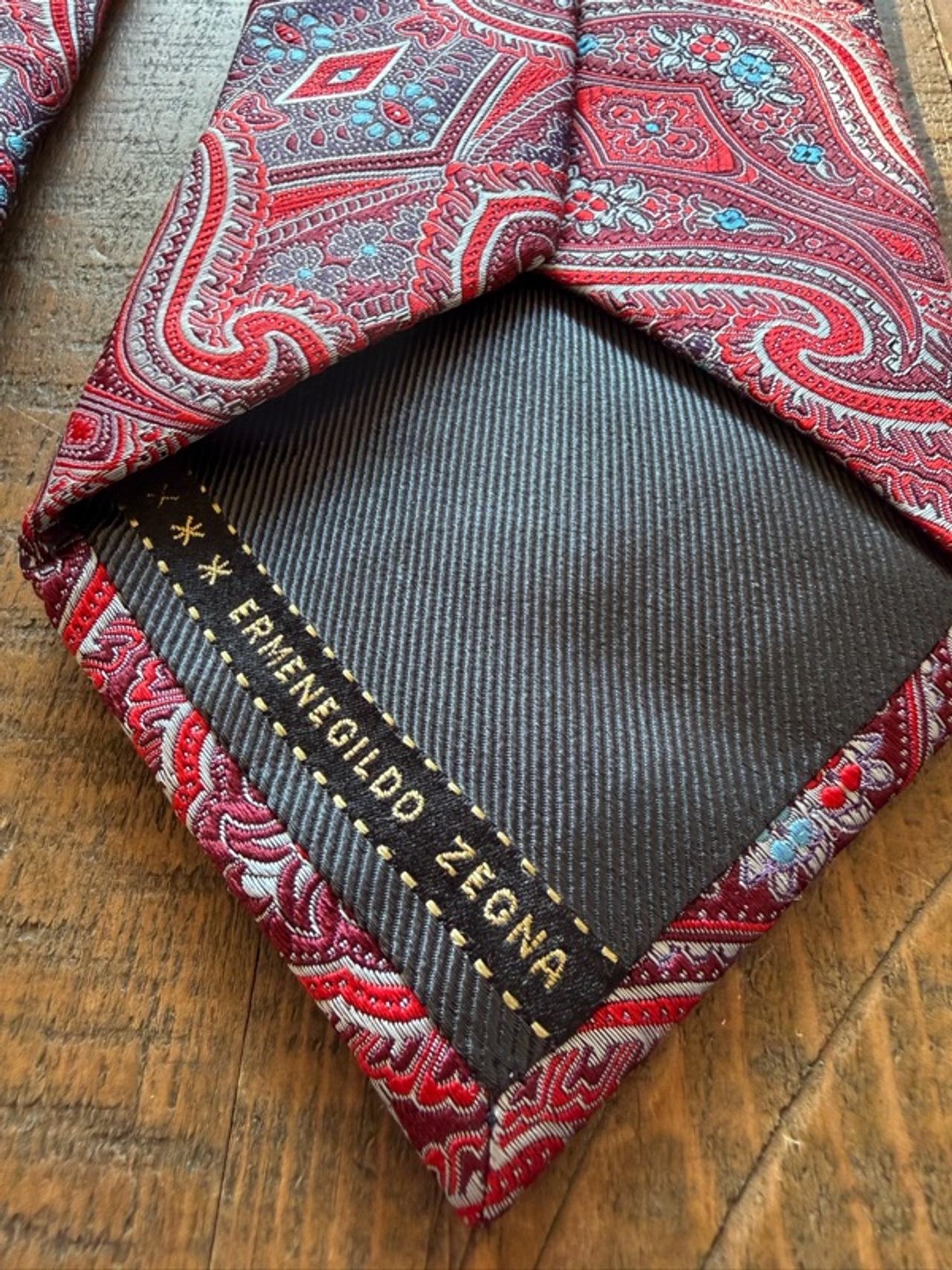 Ermenegildo Zegna Silk Necktie Red Blue Paisley