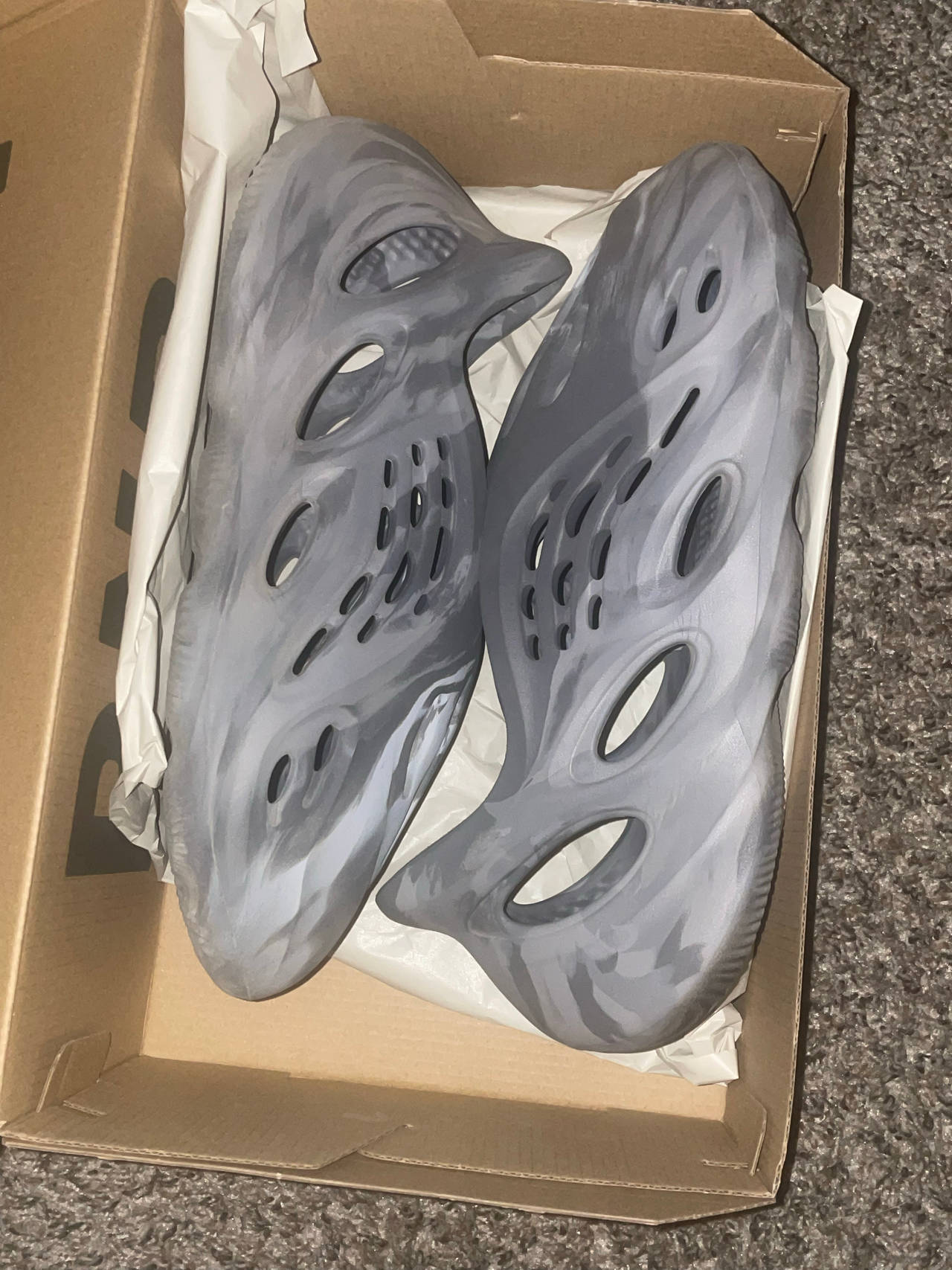 Adidas Yeezy Foam Runner
