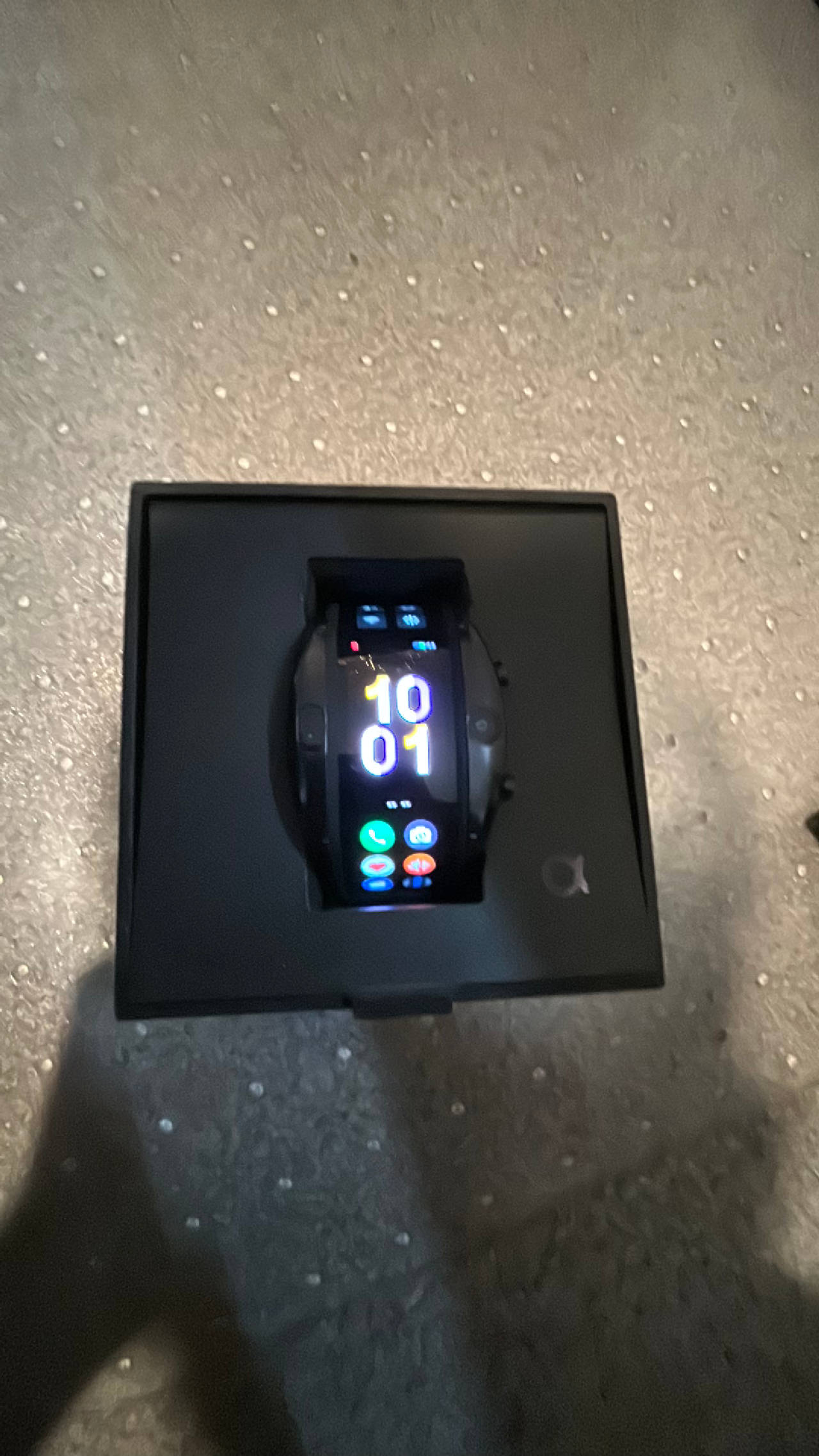 Nubia Alpha Smartwatch Flexible Display