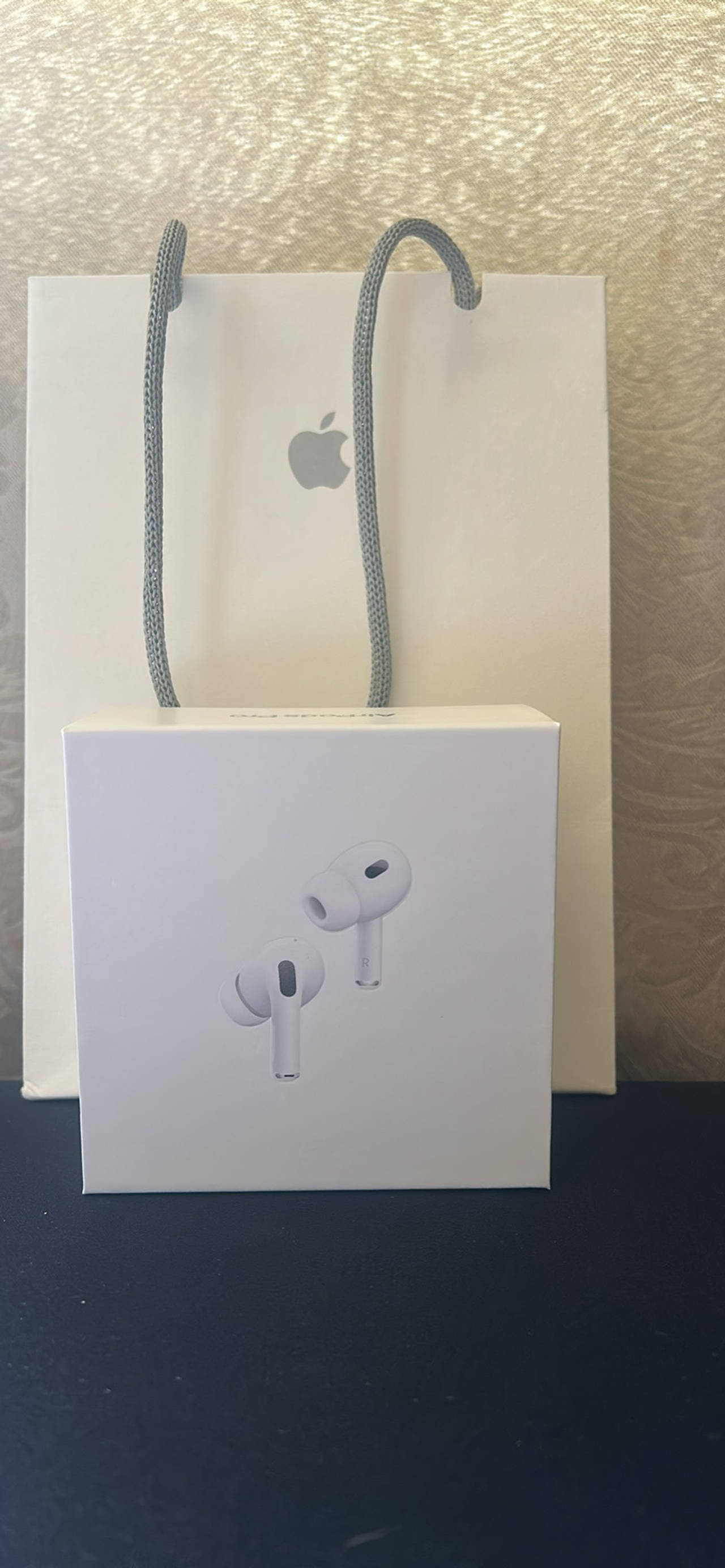 Apple AirPods Pro 2nd Gen