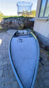 Aluminum Fishing Boat - Image 3