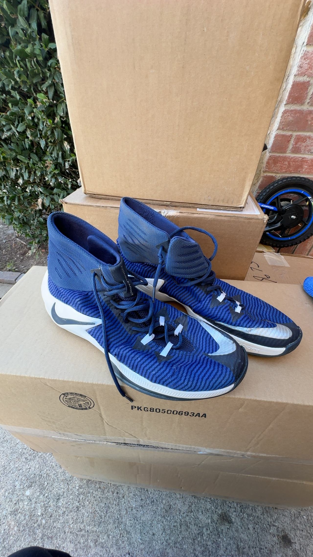 Nike Zoom Clear Out TB Midnight Navy size 13