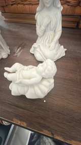 3-Piece White Ceramic Nativity Set - Image 3