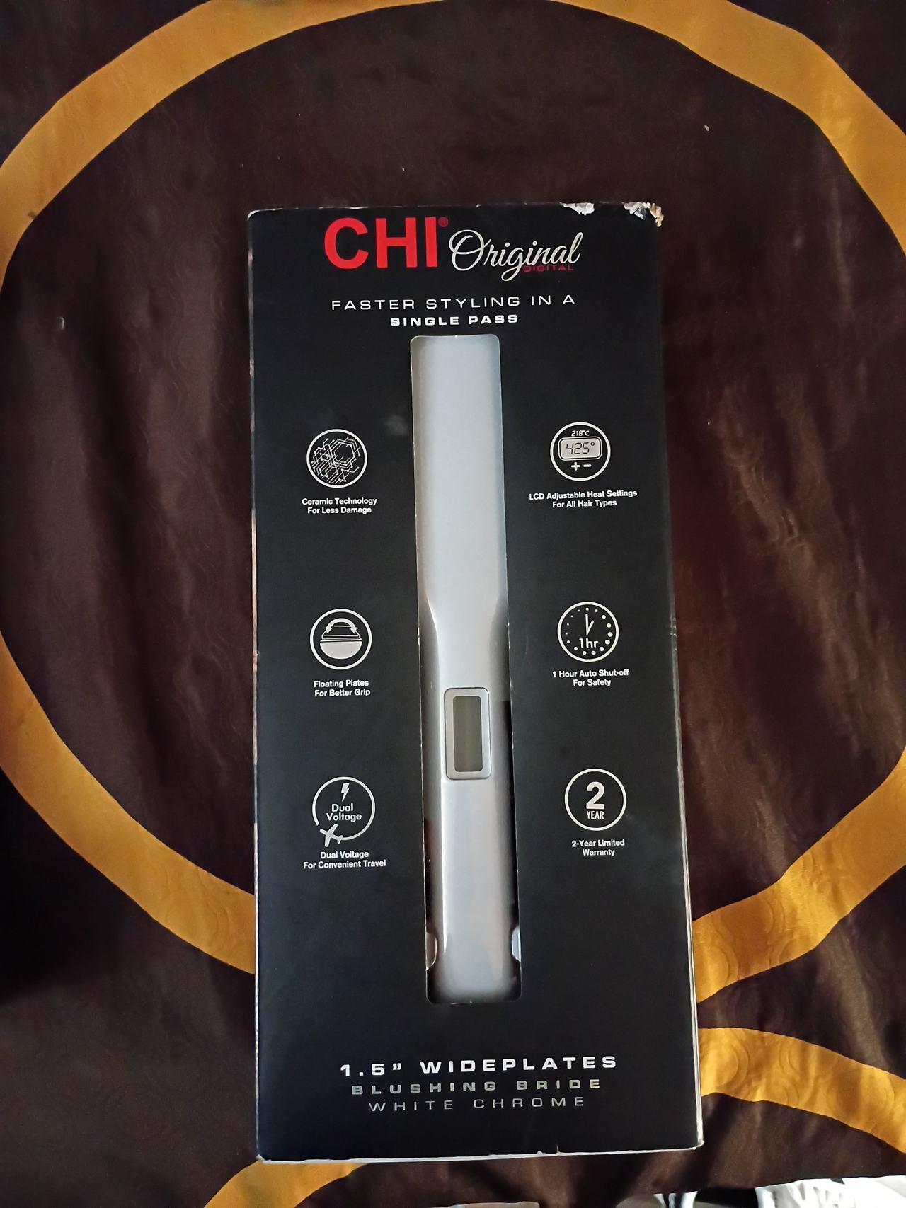 CHI Original Digital 1.5" Hairstyling Iron Blushing Bride White Chrome