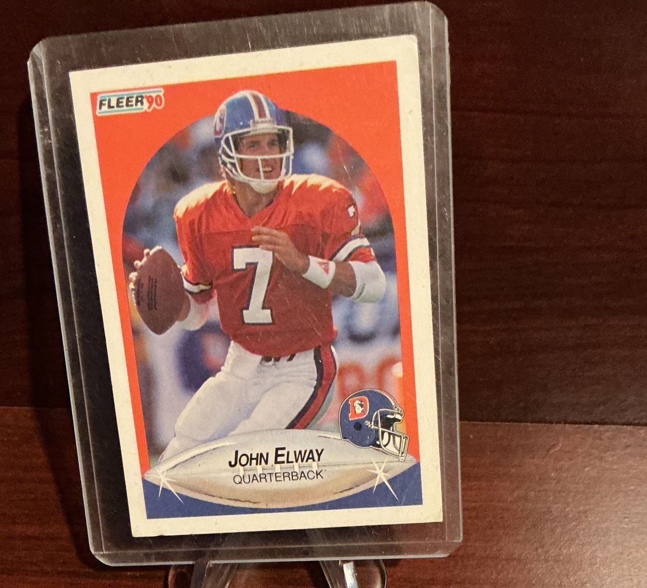 1990 Fleer John Elway #22 Football Card