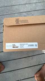 Vivobarefoot Magna FG White Leather SIZE 12 us - Image 3