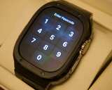 Apple Watch Ultra (49 mm Titanium) – Excellent Condition, LTE - Image 2