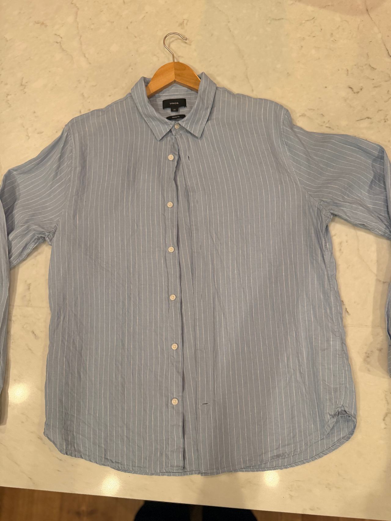 Vince Men's classic Fit Striped 100% Linen Button Down Shirt. Large
