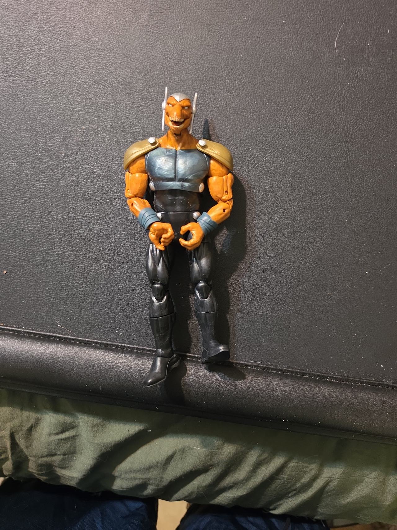 Toy Biz Marvel Legends Beta Ray Bill Action Figure