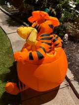 Gemmy Disney Inflatable Tigger Pumpkin 4ft HEAD DOES NOT STAY UP  - Image 5