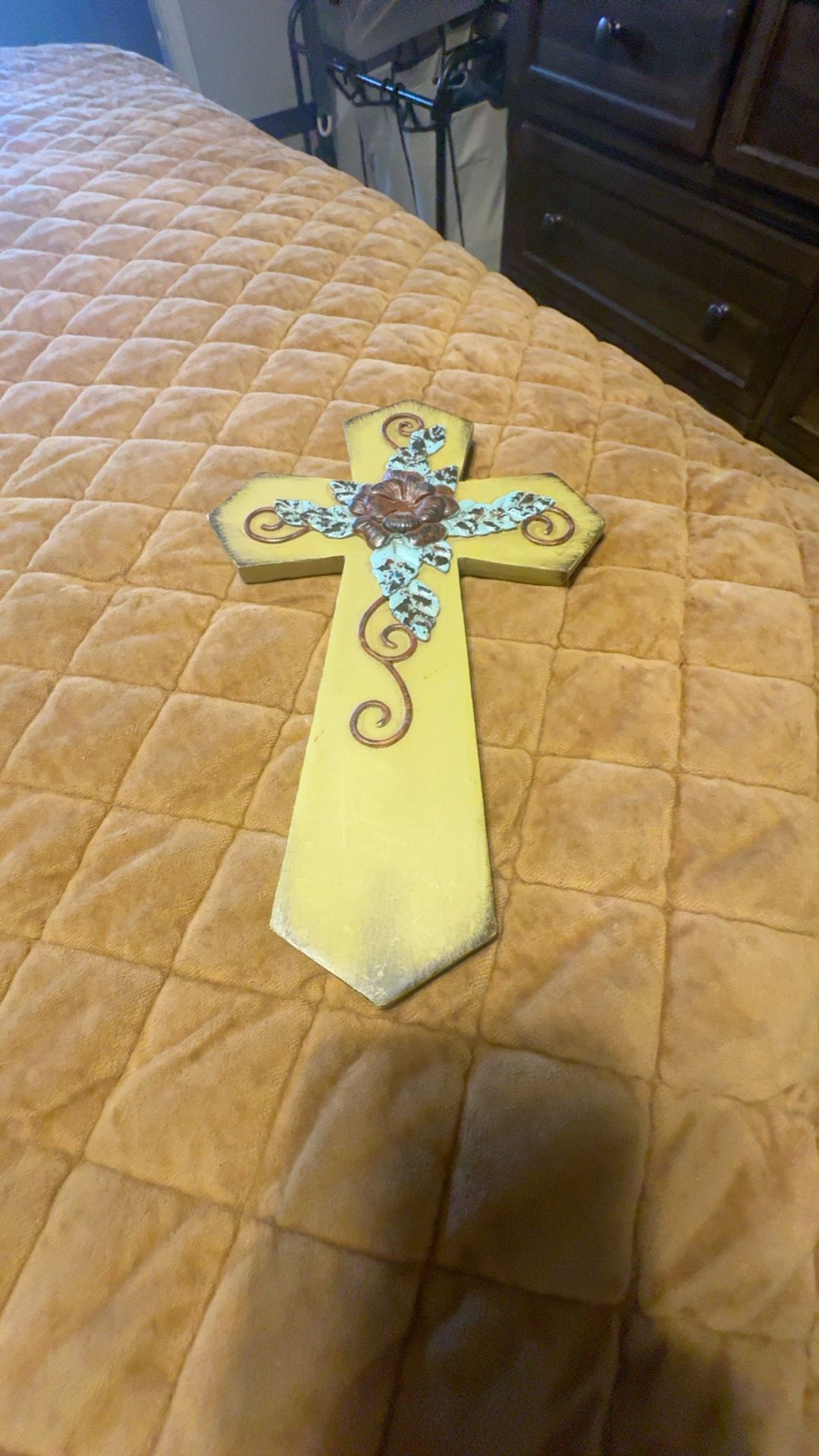 Bella Casa Wooden Wall Cross with Floral Design