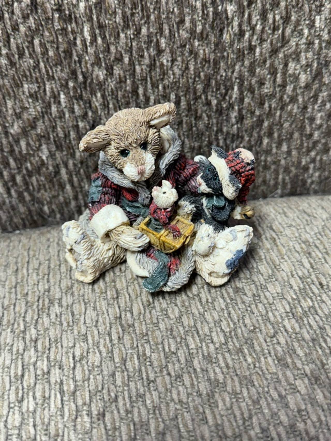 Boyds Bears Cookie The Santa Cat Figurine
