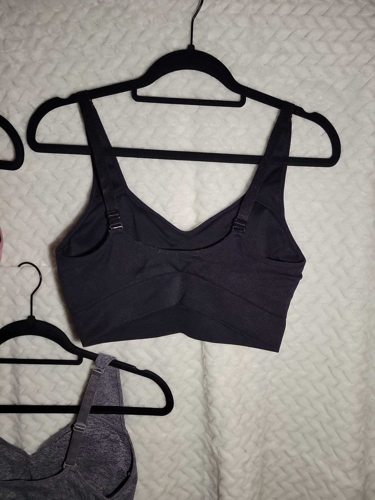 Puma Women's Seamless V-Neck Sports Bra 3-Pack