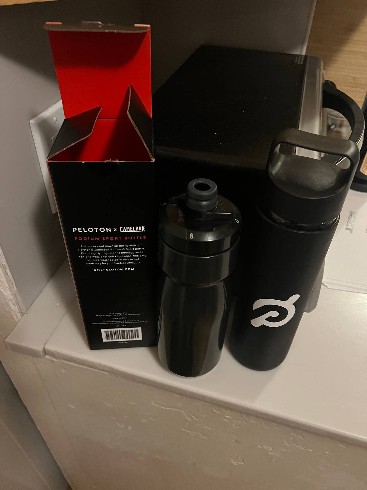 Lot 2 Peloton Bottles:  CamelBak Podium Sport Bottle 24oz & Glass Water Bottle