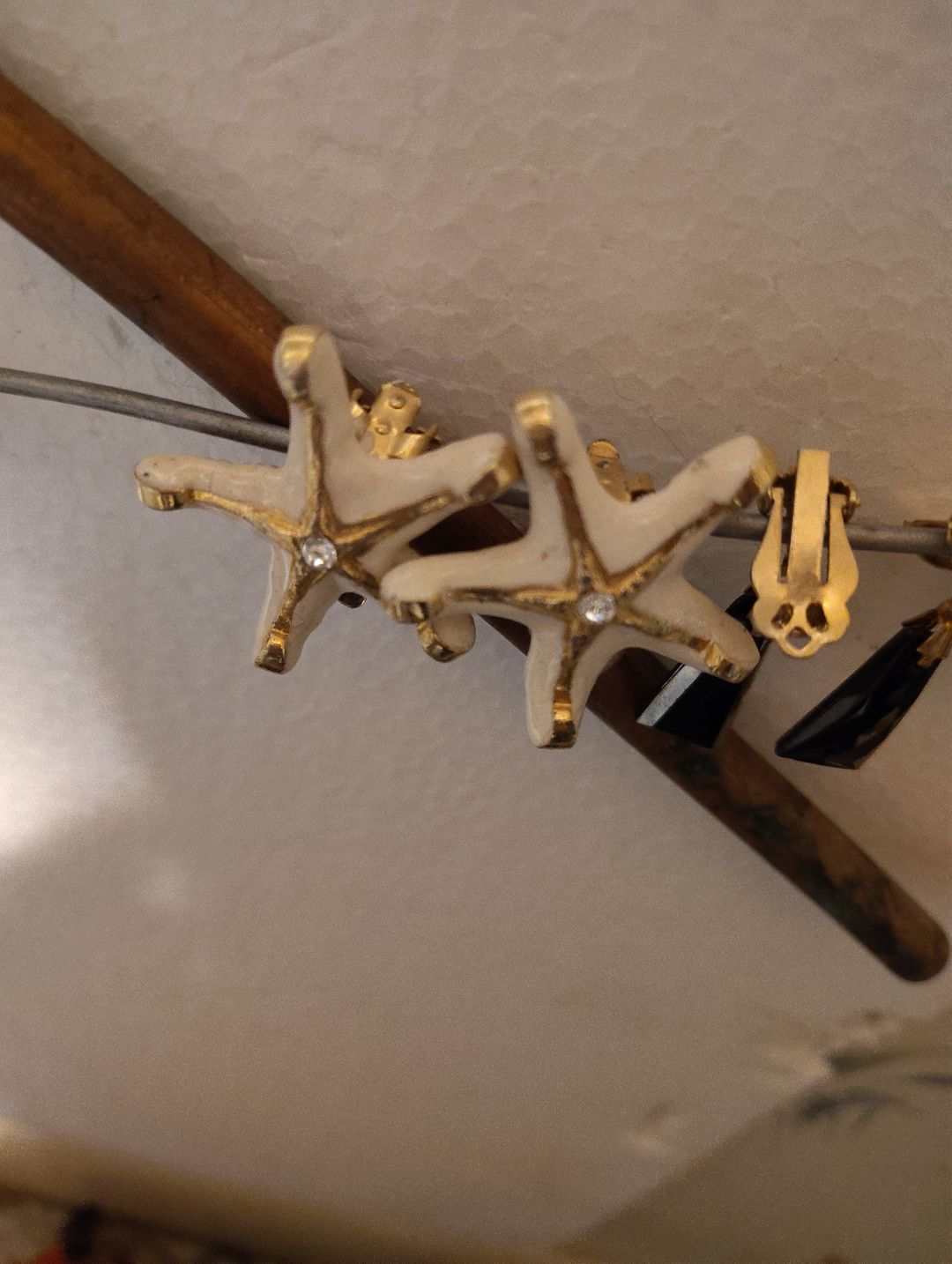 Vintage Enamel Starfish Clip-On Earrings