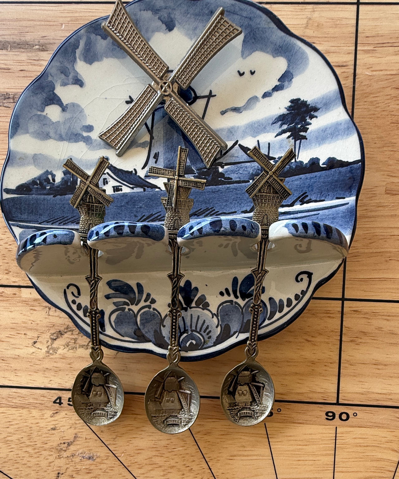 Delft Blue Windmill Spoon Rack with 3 Collector Spoons