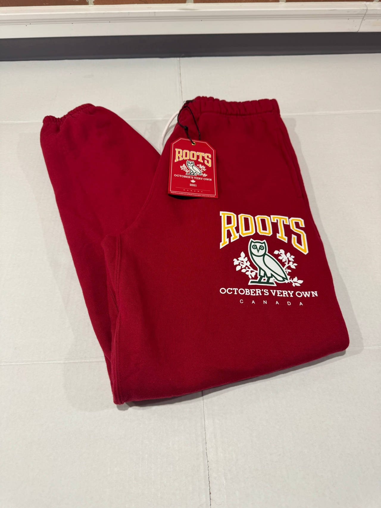 Roots x October's Very Own Sweatpants Small BRAND NEW 