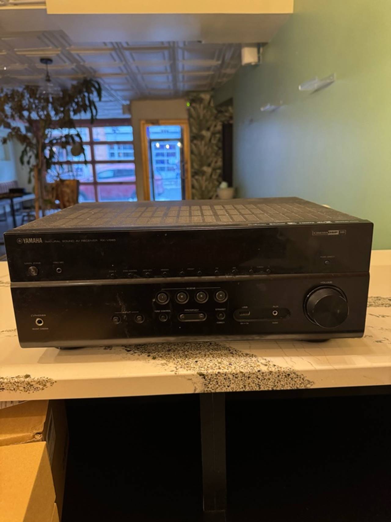Yamaha RX-V477 AV Receiver
