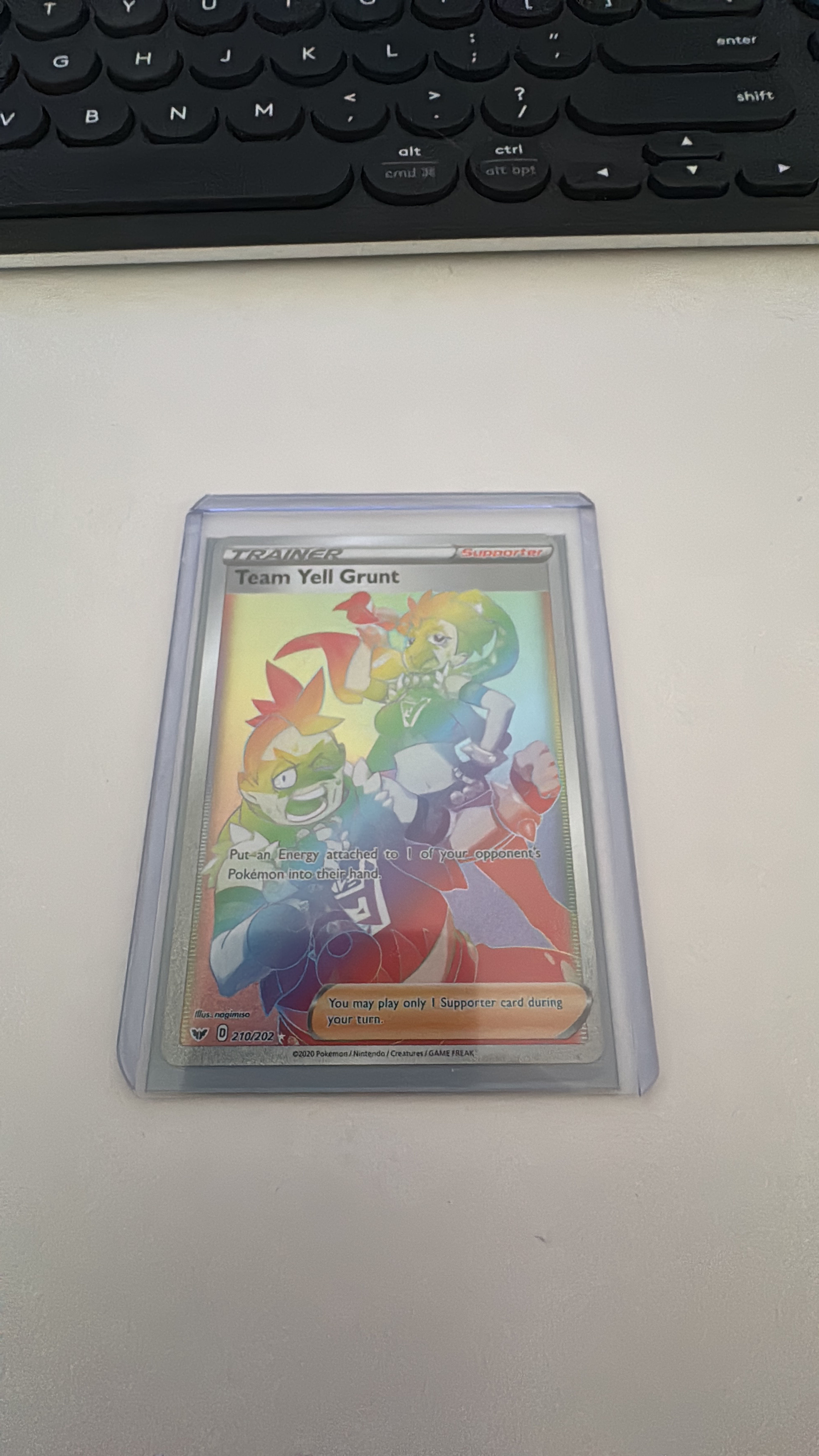 Pokémon TCG Team Yell Grunt Full Art Trainer Card