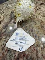 Club Earth Porcupine Fish Squirt Toy Vintage - Image 2