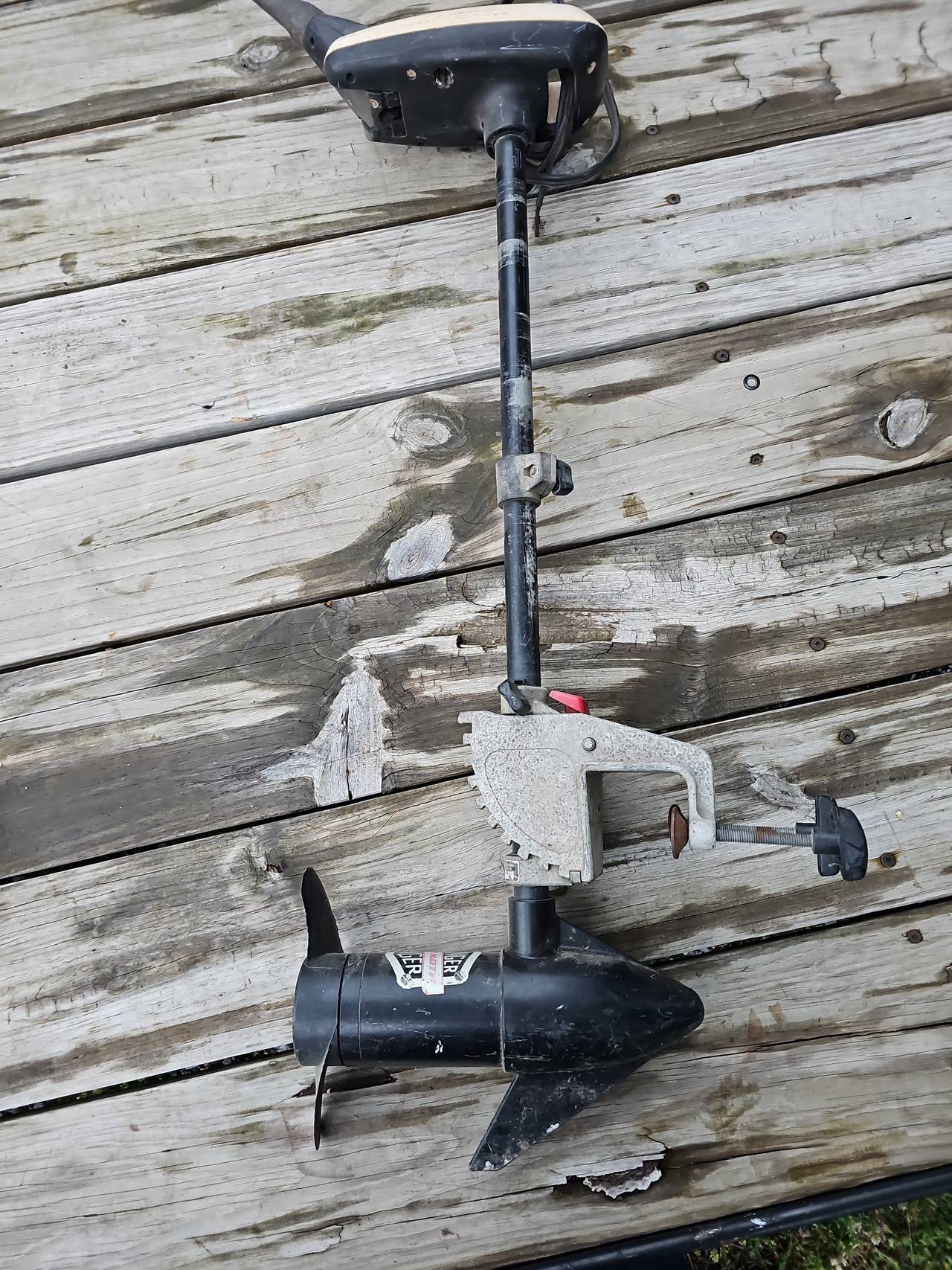 Minn Kota Endura 30 Transom Mount Trolling Motor