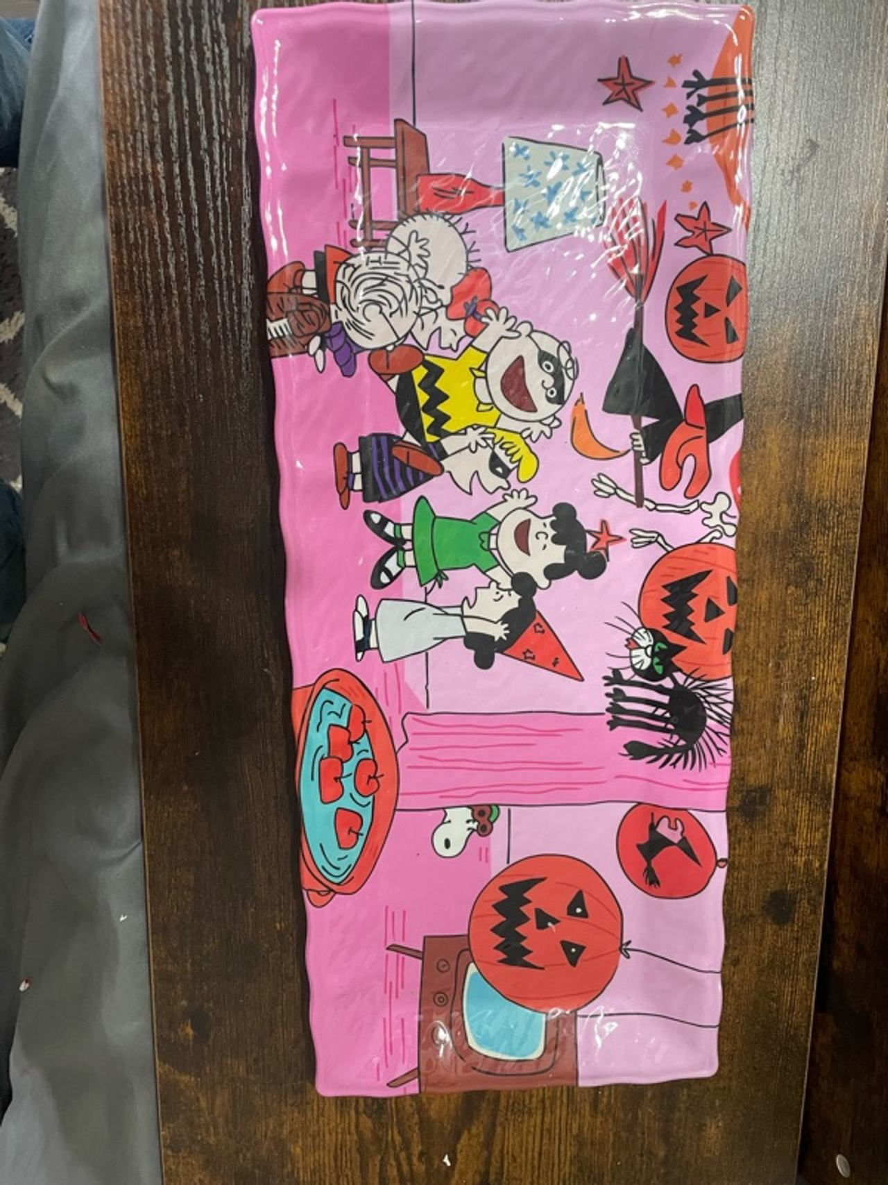 Zrike Peanuts Halloween Pink Melamine Serving Platter