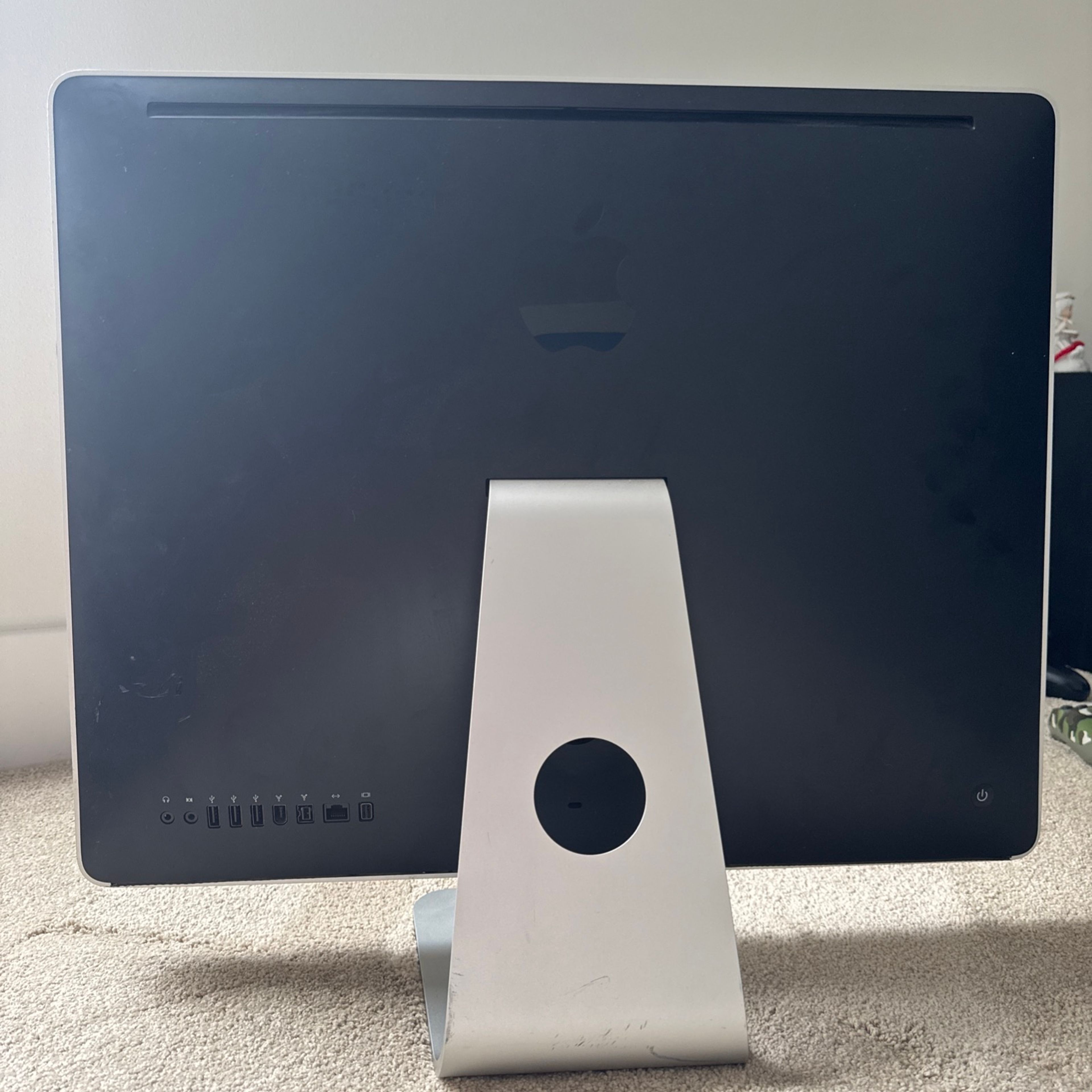 Apple iMac - Image 2