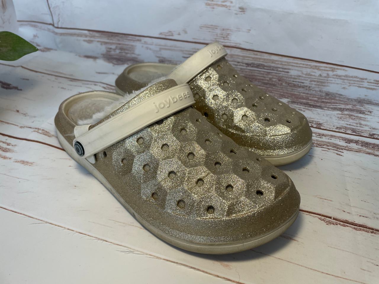 Joybees Lined Clog Gold Glitter