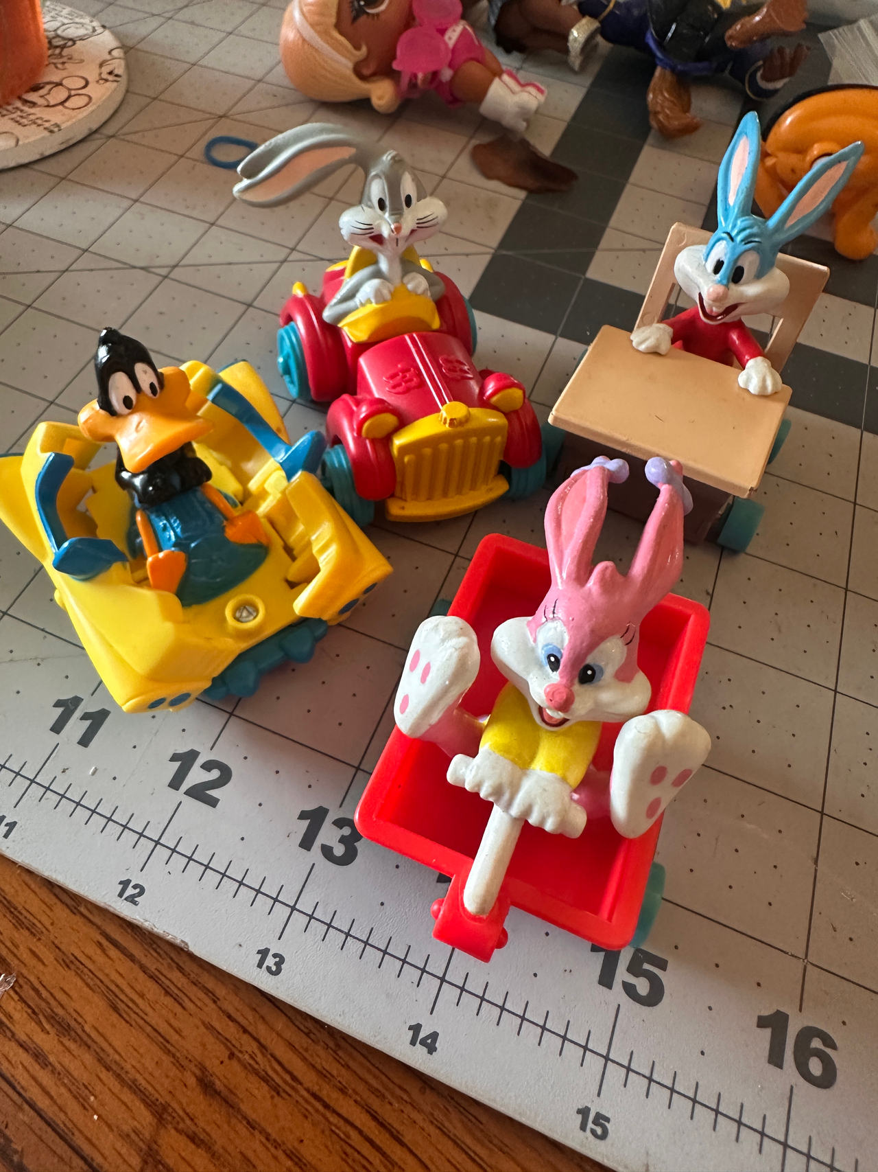 Looney Tunes, Tiny Tunes toy vehicle bundle 4 pcs