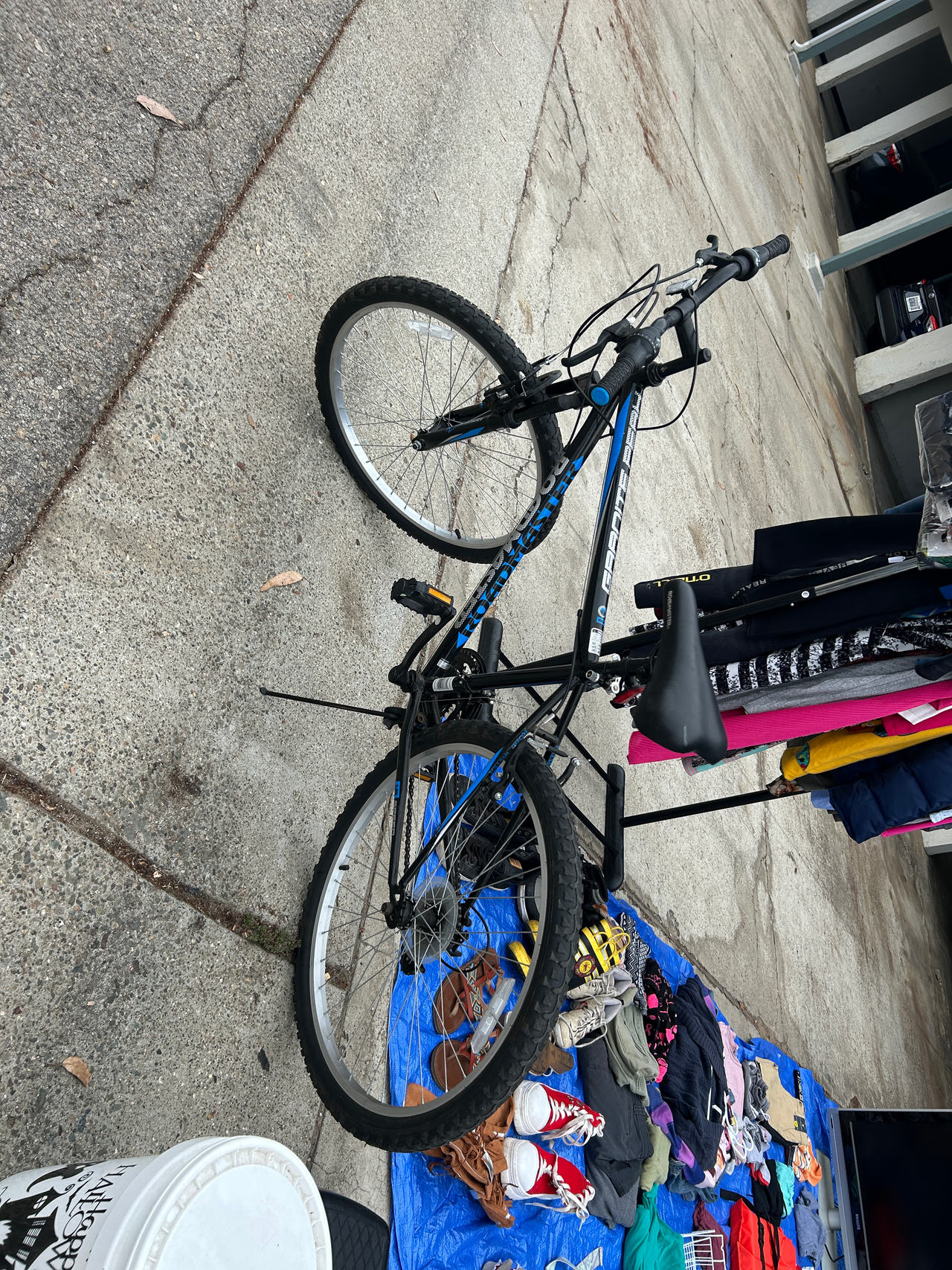 Schwinn Sidewinder Mountain Bike