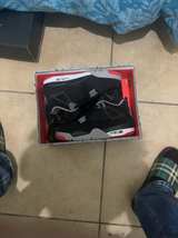 Nike Air Jordan 4 Retro Bred - Image 1