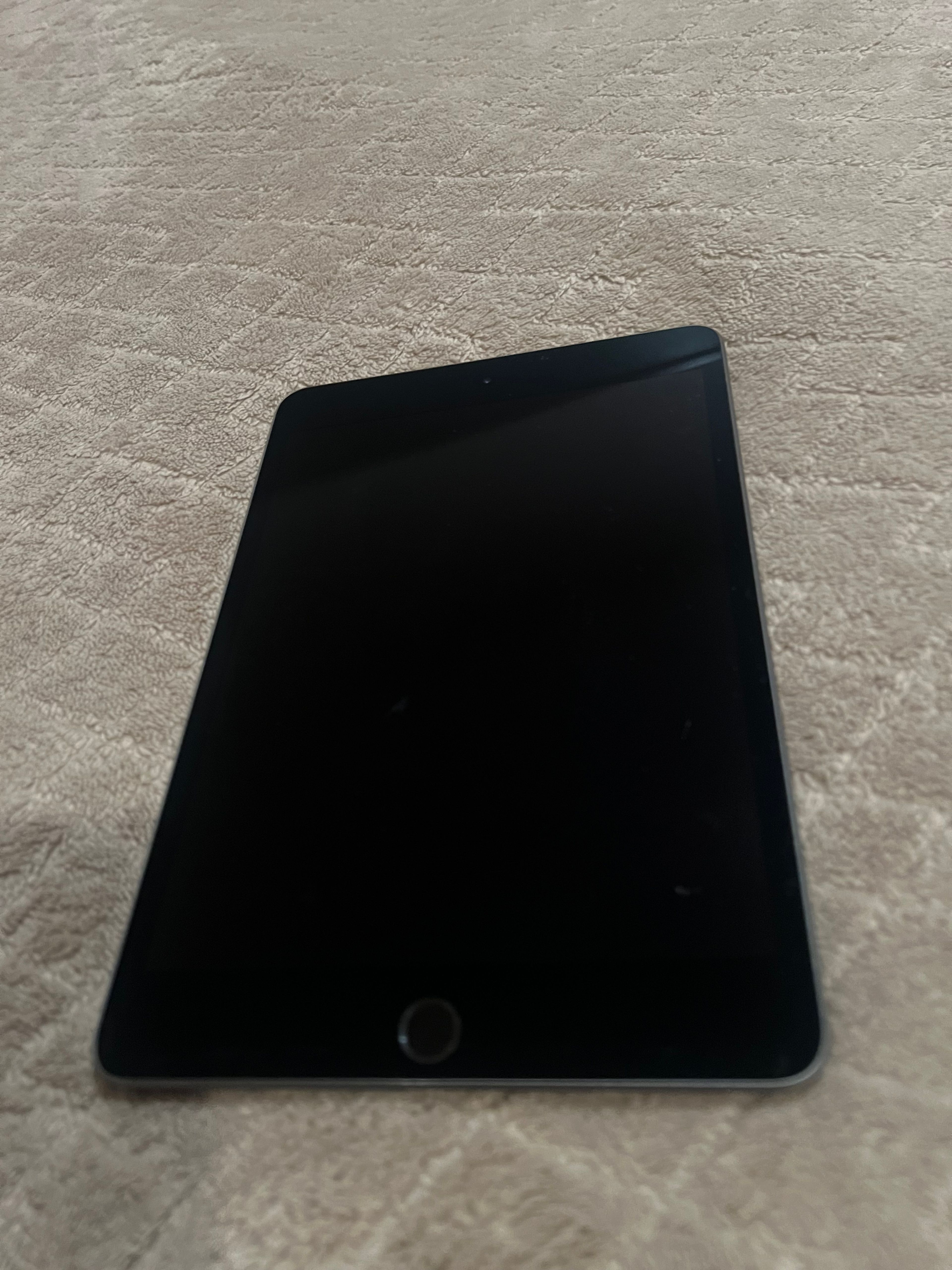 Apple iPad Mini Space Gray 64BG WiFi Unlocked  - Image 4