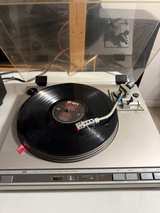 JVC L-F66 Auto-Return Direct-Drive Turntable work perfect. - Image 3