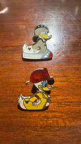 Donald Duck Disney Pin - Image 2