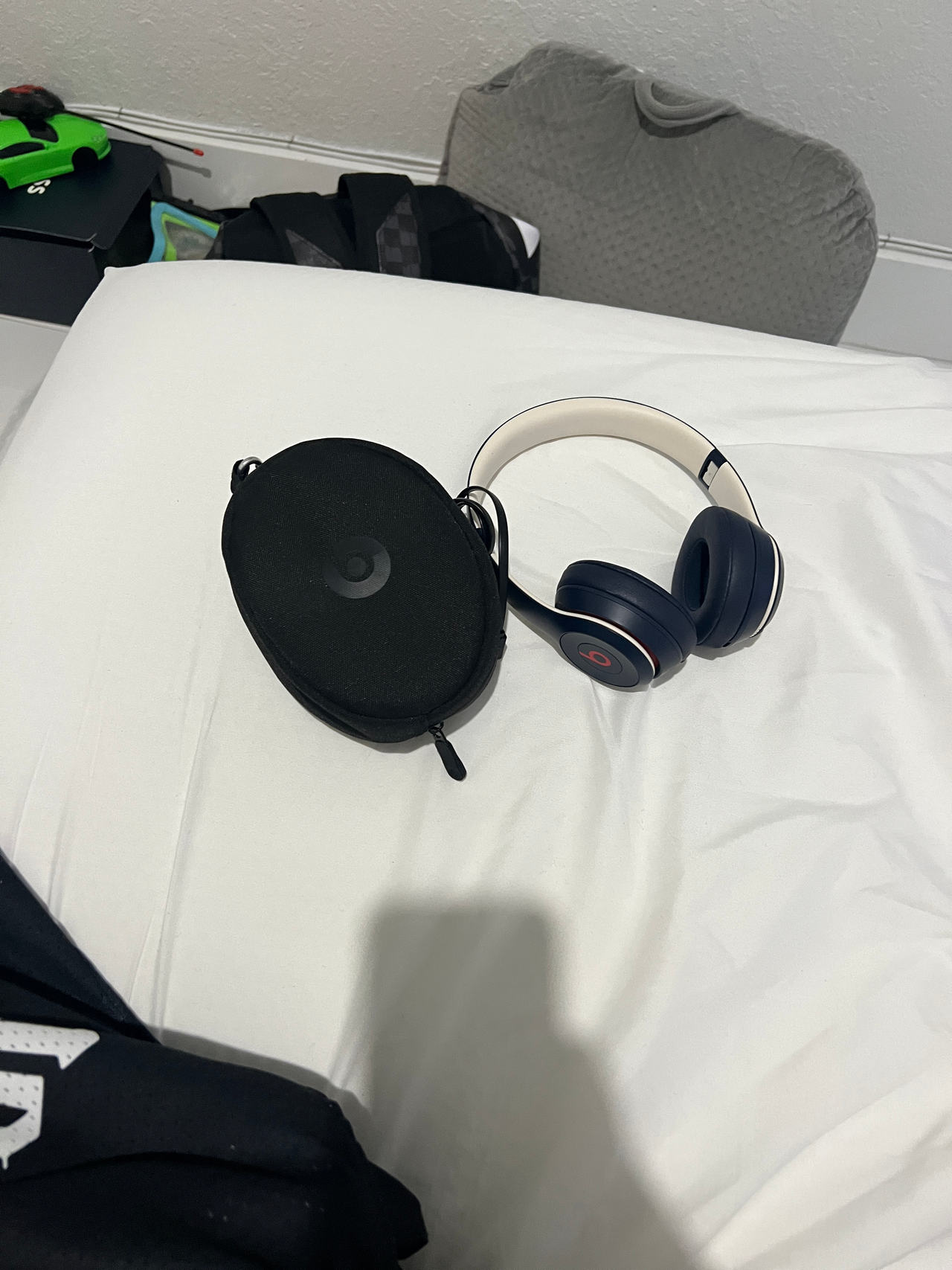 Beats Solo3 Wireless On-Ear Headphones